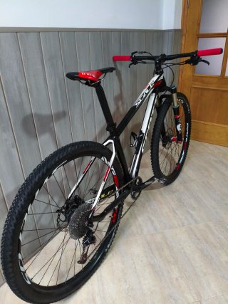 Bicicleta Scott Scale Carbono MTB 29