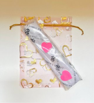Llavero Victoria's Secret Corazones Brillantes