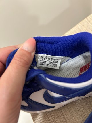 Tenis Nike Niños Azul y Blanco Talla 22