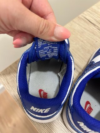 Tenis Nike Niños Azul y Blanco Talla 22