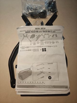 Soporte Baúl Givi Yamaha Tracer 900 GT (2018)