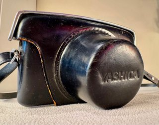 Yashica Minister-D Cámara Analógica