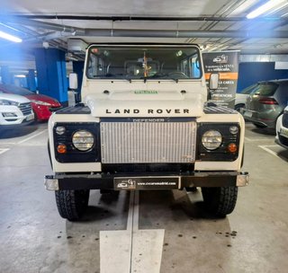 LAND ROVER DEFENDER 2.4TD 110SW SE  122cv