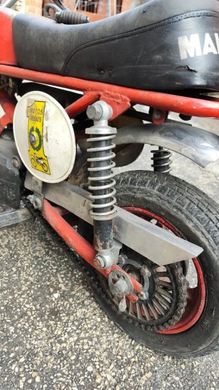 Malanca Moped Clásica Roja