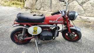 Malanca Moped Clásica Roja