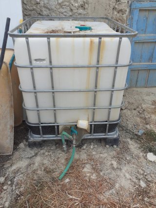 Bidón GRG 1000L con jaula metálica