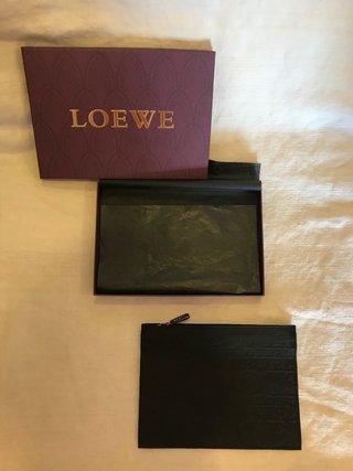 Neceser plano Loewe