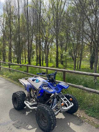 Quad Yamaha Blaster  200 Azul y Blanco