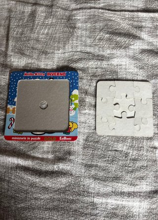 Hello Kitty Inverno Mini Puzzle 9 Pezzi