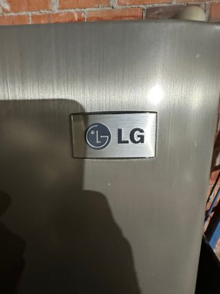 Nevera LG con dispensador de agua y hielo