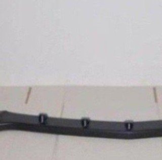 Spoiler Delantero Mercedes W204 07-10 Look C63 AMG