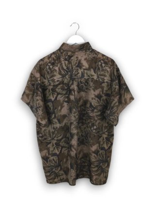 Camisa Estampada Manga Corta "Burberrys" Talla M