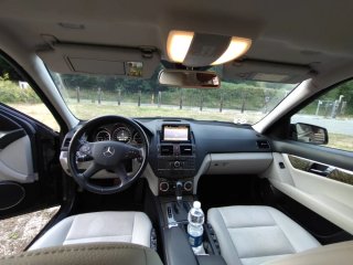 Mercedes-Benz Clase C 2010