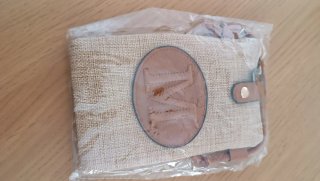 Bolso rafia con inicial M