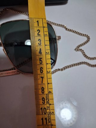Occhiali da sole donna Givenchy con catenina