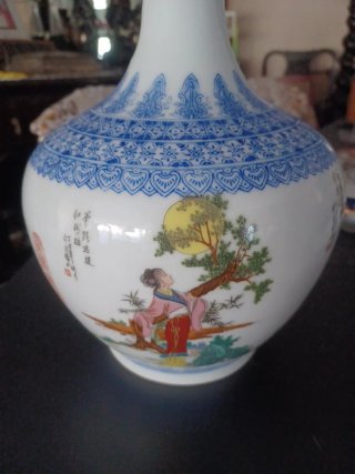 Jarrón porcelana china estilo Famille Rose