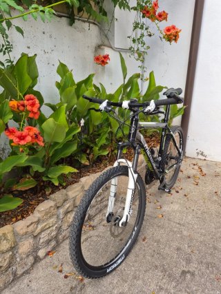 Bicicleta Merida Negra