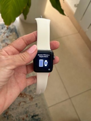 Apple Watch serie 2 Negro con Correa Blanca