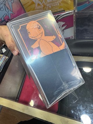 Pokemon ETB Llamas Obsidianas Español