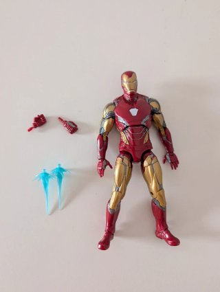 Marvel Legends Iron Man Mark 85 Endgame