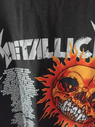 Camiseta Metallica Gris