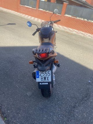 BMW F 650 GS Naranja y Azul