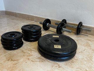 Banco abdominales + Kit pesas con discos