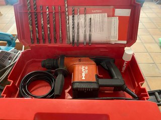 Taladro Hilti TE 15 con brocas y maletín