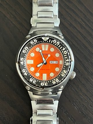 Seiko Sawtooth Diver’s 200m Naranja Ref. 7N36-0AF0