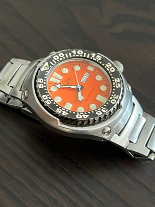 Seiko Sawtooth Diver’s 200m Naranja Ref. 7N36-0AF0
