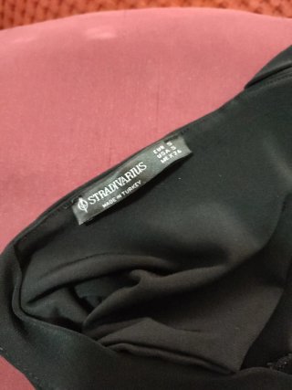 Top Stradivarius Negro Talla S