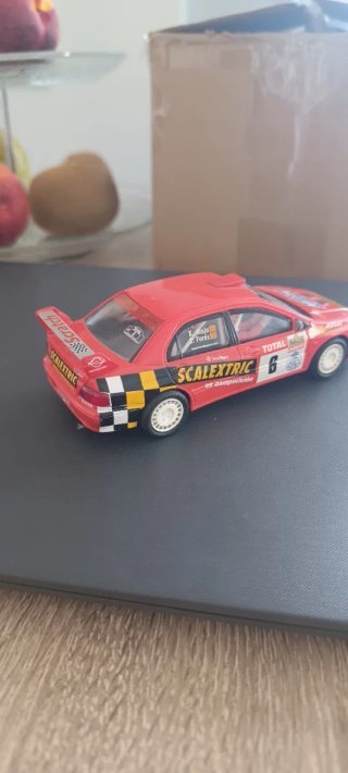 Scalextric Mitsubishi Lancer Evo VII