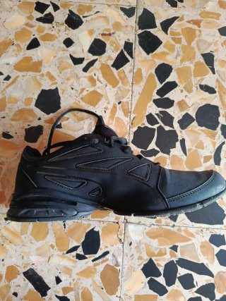 Scarpe ginnastica uomo Puma nere
