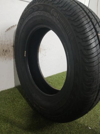 205 75 16C 113/111R CONTINENTAL VANCO2
