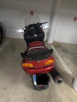 Suzuki Burgman 650