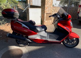 Suzuki Burgman 650