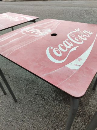 6 Mesas Coca-Cola