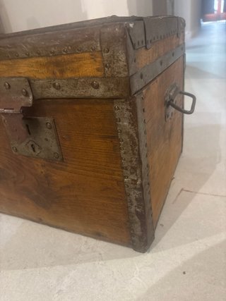 Baúl Madera Maciza con Herrajes Originales