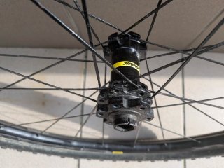 Rueda delantera Mavic Crossmax Elite 29