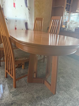 Mesa comedor extensible ovalada y 6 sillas madera