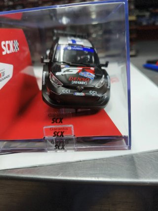 Scalextric Toyota Yaris WRC Suecia 69