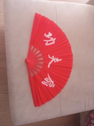 Abanico grande de Taichí Rojo