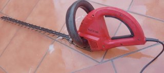 Cortasetos PROFI 600W