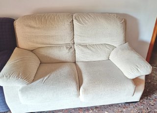 Sofá biplaza beige tela, se regala