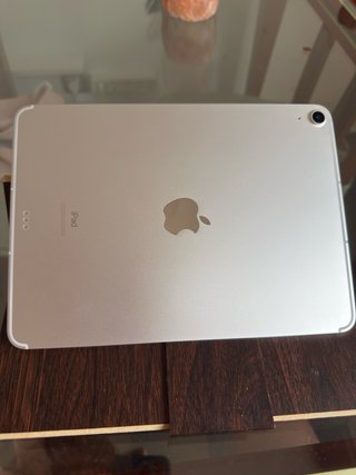 iPad Air 4ta Gen WiFi + Celular