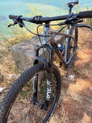Bici rígida de carbono alto rendimiento para XC