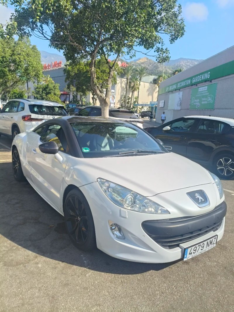 Peugeot RCZ Limited Edition 27/200 | 156CV - foto 1