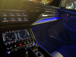 Audi Q8 S line 2019