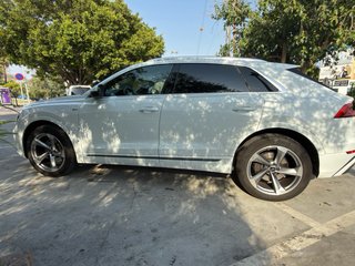 Audi Q8 S line 2019