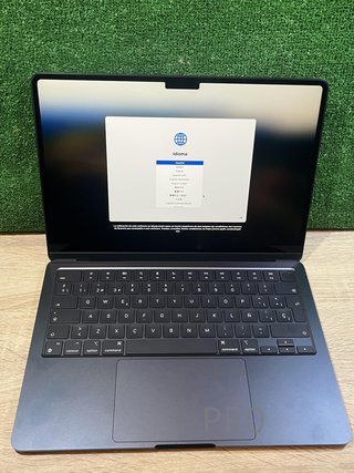 Apple MacBook Air Medianoche